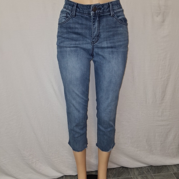 Democracy Denim - Democracy Cropped Blue Jeans Size 8p